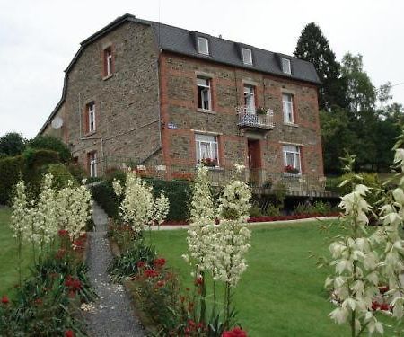 Villa Louise Bouillon Exteriör bild